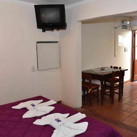 Residencial El Hogar Hostel Salta Ngoại thất bức ảnh