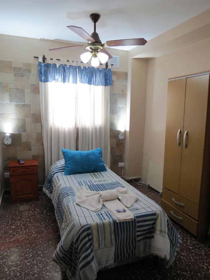 Residencial El Hogar Hostel Salta Ngoại thất bức ảnh
