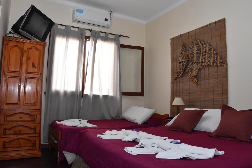 Residencial El Hogar Hostel Salta Ngoại thất bức ảnh